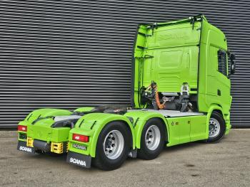 S770 6x4 / FULL AIR / RETARDER